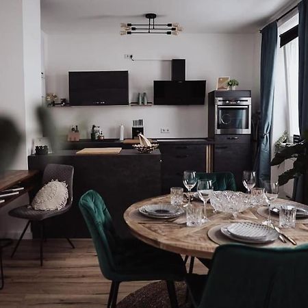 Cozy Dreams: Deluxe 2-Zimmer-Apartment -Kueche Nürnberg Eksteriør bilde